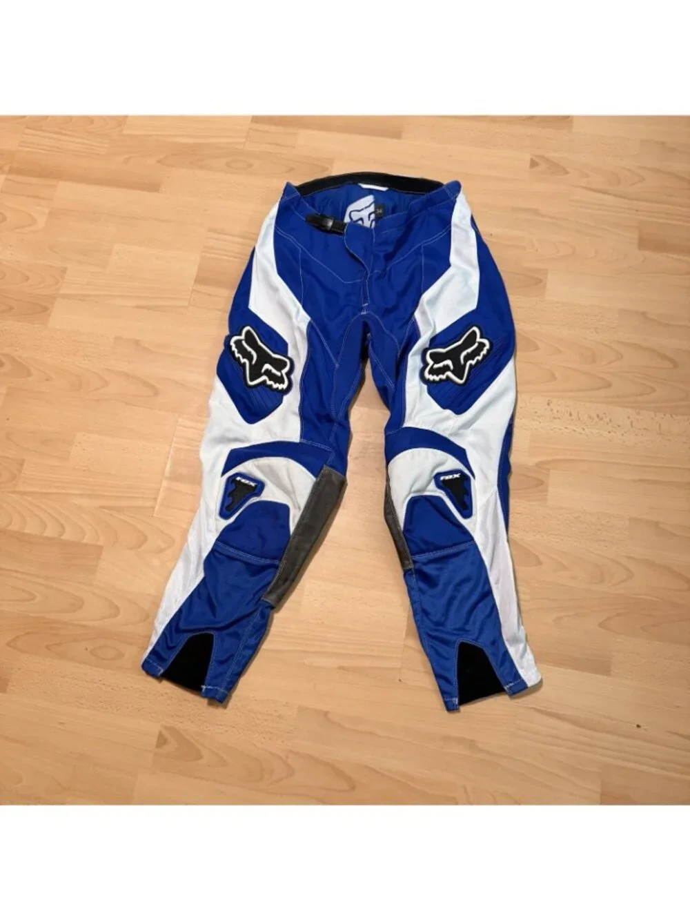 Fox Racing please check